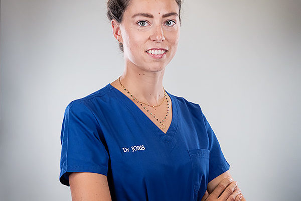 Dr. Manon Joris