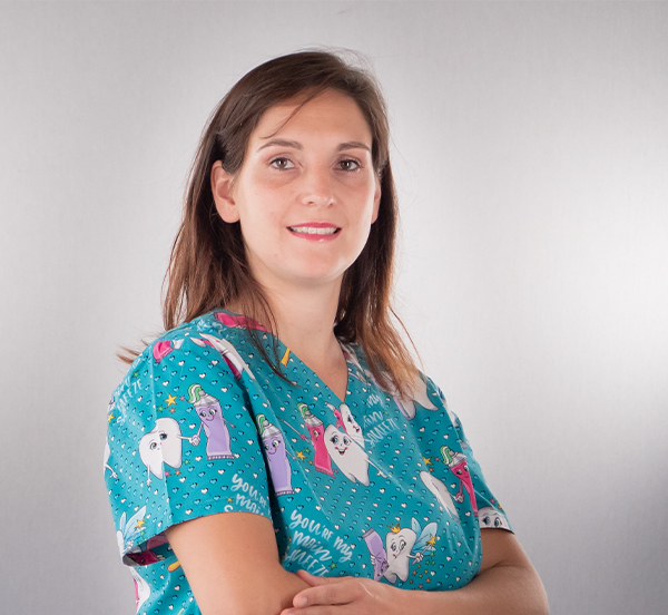 Dra. Lara Viard - Odontóloga pediátrica