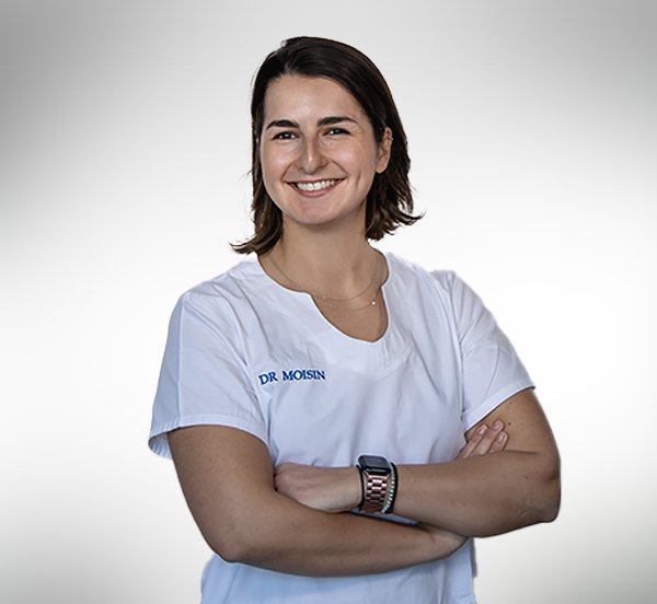 Dr Valéria Moisin